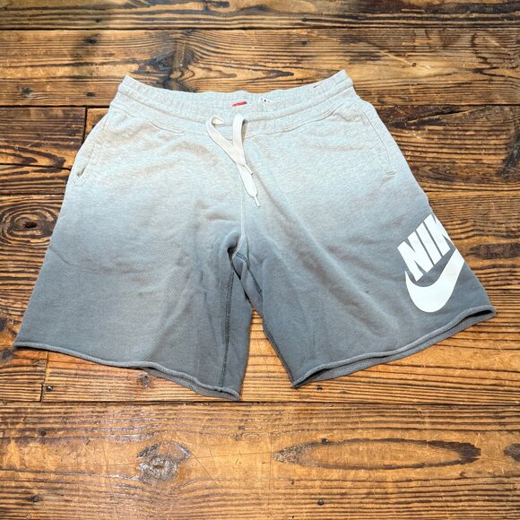 Nike Shorts Club Alumni French Terry Shorts Athletic Drawstring Gym Men Size XL - Picture 1 of 10